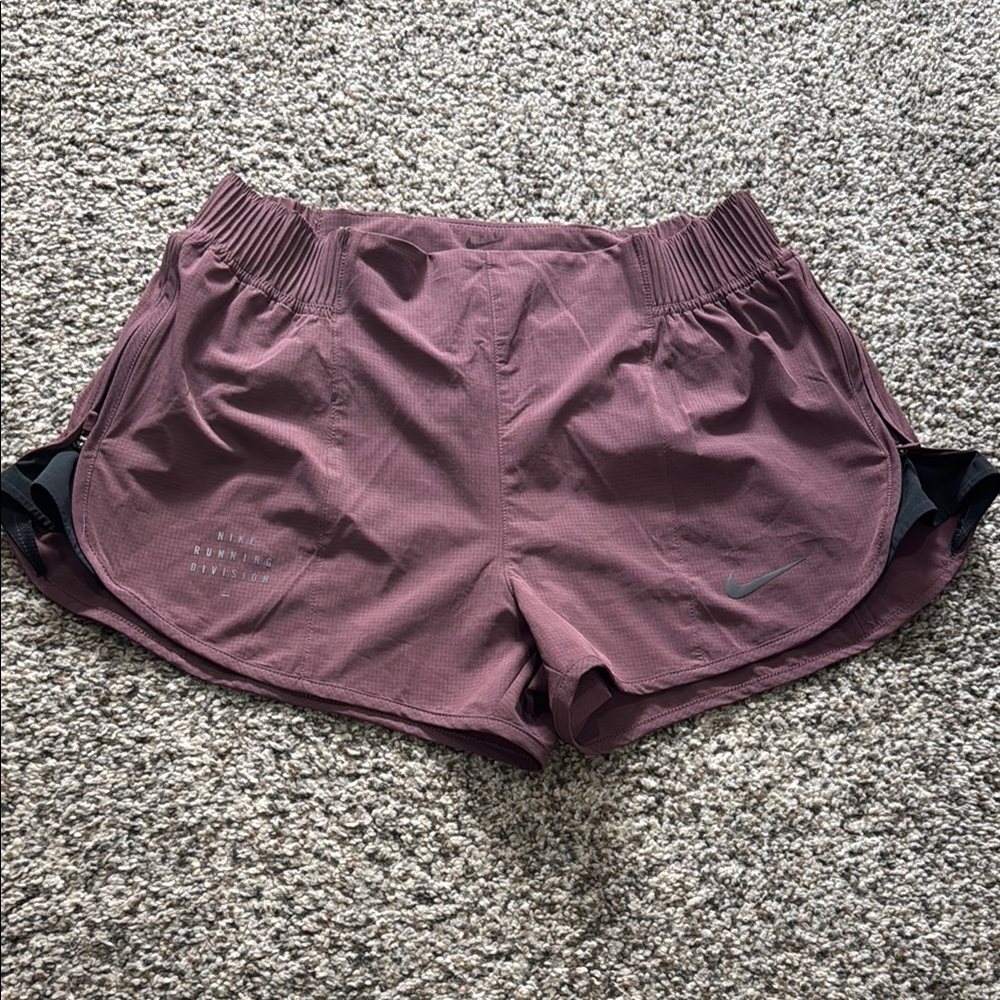 Nike dry-fit Run Division Tempo Lux shorts, medium